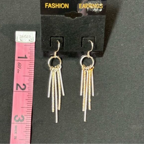 Fashion Silver & Gold Toned Large drop Shaped Dangle Earrings Fish Hook
… - Picture 4 of 5